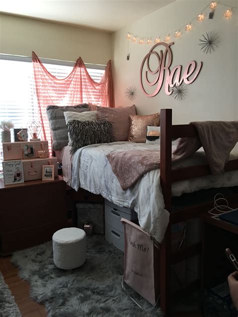 10 Ideas To Decorate Dorm Room