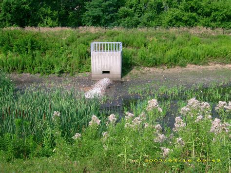 10 Stormwater Management Pond Tips For Success