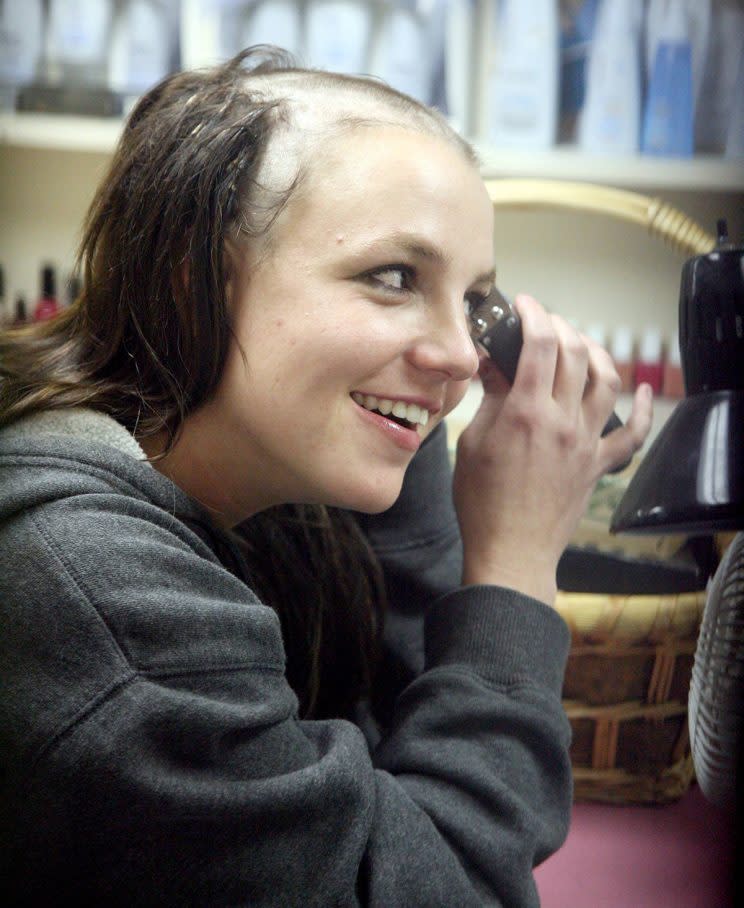 10 Years Ago Today Britney Spears Shaved Her Head