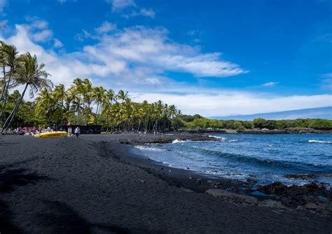 12+ Hawaii Secrets To Enjoy Punaluu Beach Fully