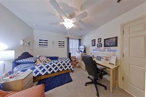 2 Bedroom Uf Dorms Gainesville Fl Windsor Hall