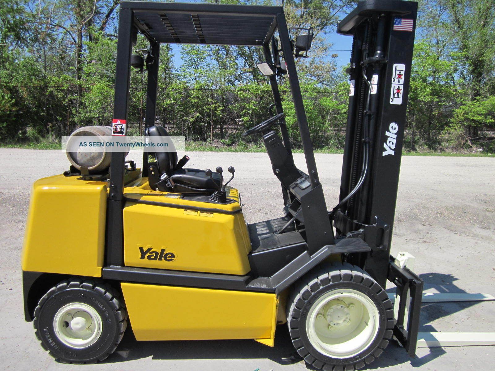 2003 Yale Glp060 Forklift Lift Truck Hilo Fork Pneumatic 6 000Lb Lift