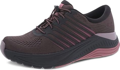 7 Best Dansko Nursing Shoes Every Nurse Needs Nursepective