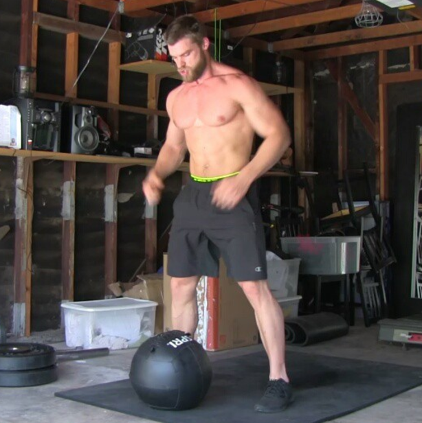 8 Highly Effective Medicine Ball Slam Alternatives To Try Today