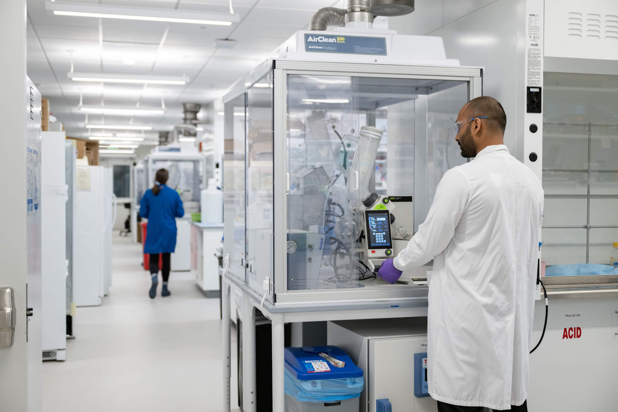 A Look Inside Stanford S Expanded Biosafety Level 3 Bsl3 Lab