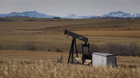 Alberta Energy Minister Told To Design Incentives For Industry To Clean