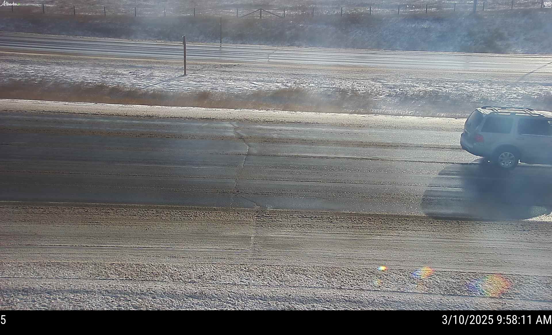 Alberta Highway Camera Near Hwy 2 North Of Hwy 7 Near Okotoks