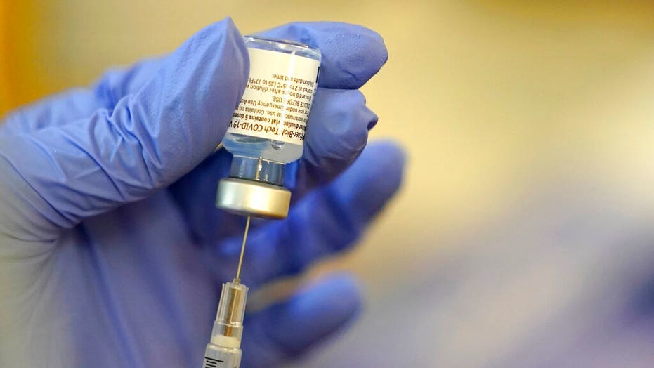 Alberta Paramedics Ask For Early Covid 19 Vaccinations Cbc News