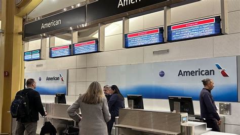 American Airlines Emergency Landing