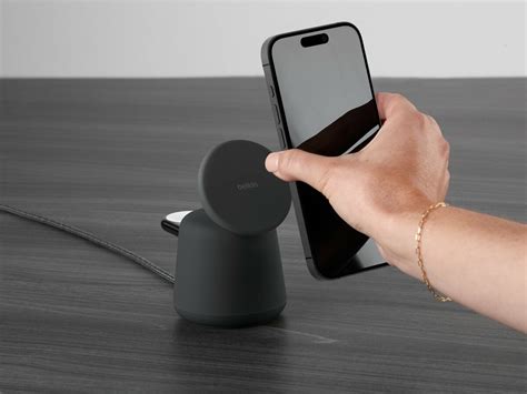 Belkin Boost Charge Pro 2 In 1 Wireless Charging Dock With Magsafe