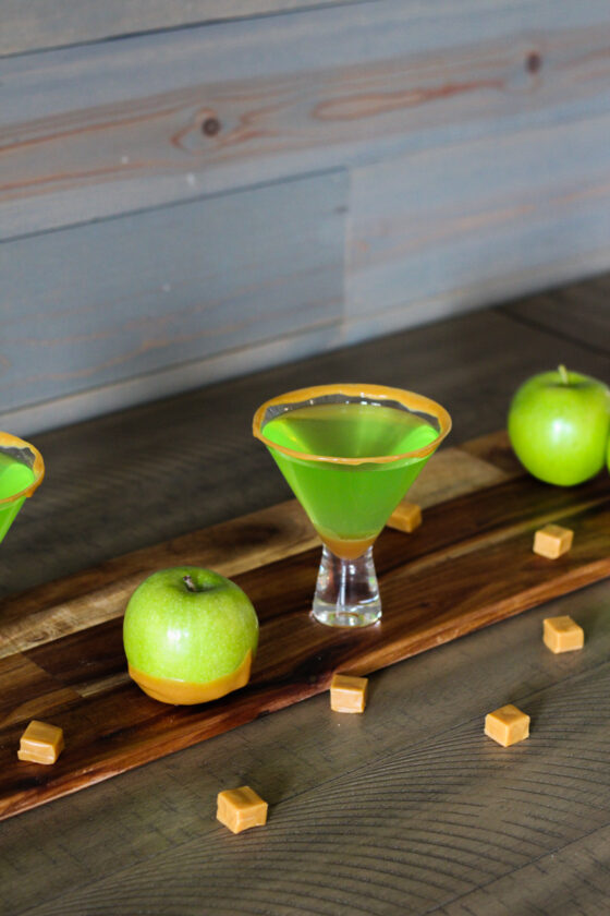 Caramel Apple Martini The Wanderlust Kitchen