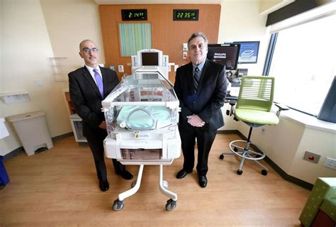 Care For Yale New Haven Icu S Newborns Even More Special