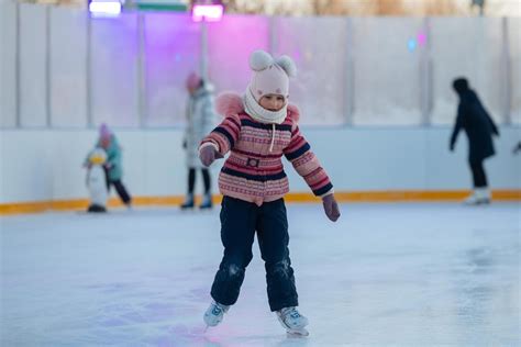 Centennial Park Arena: Ice Skating Lessons