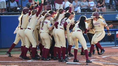 Champions Fsu Blows Out Washington To Clinch First Wcws Title