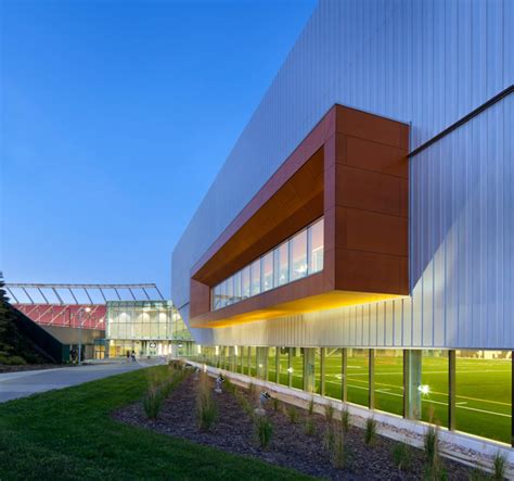 Commonwealth Community Recreation Center By Mjma A As Architecture