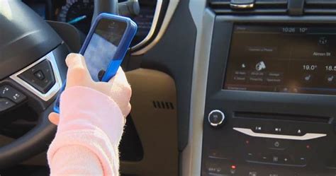 Distracted Driving Fine Alberta: Know Your Costs