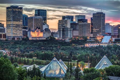 Edmonton Leisure Guide: Explore City Fun