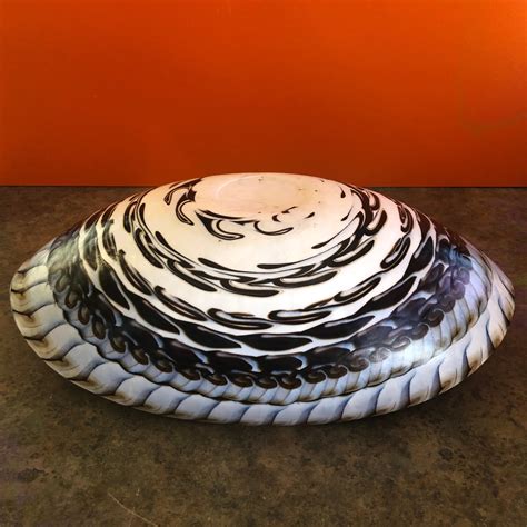 Extra Large Seashell Shaped Centerpiece Bowl By Yalos For Murano