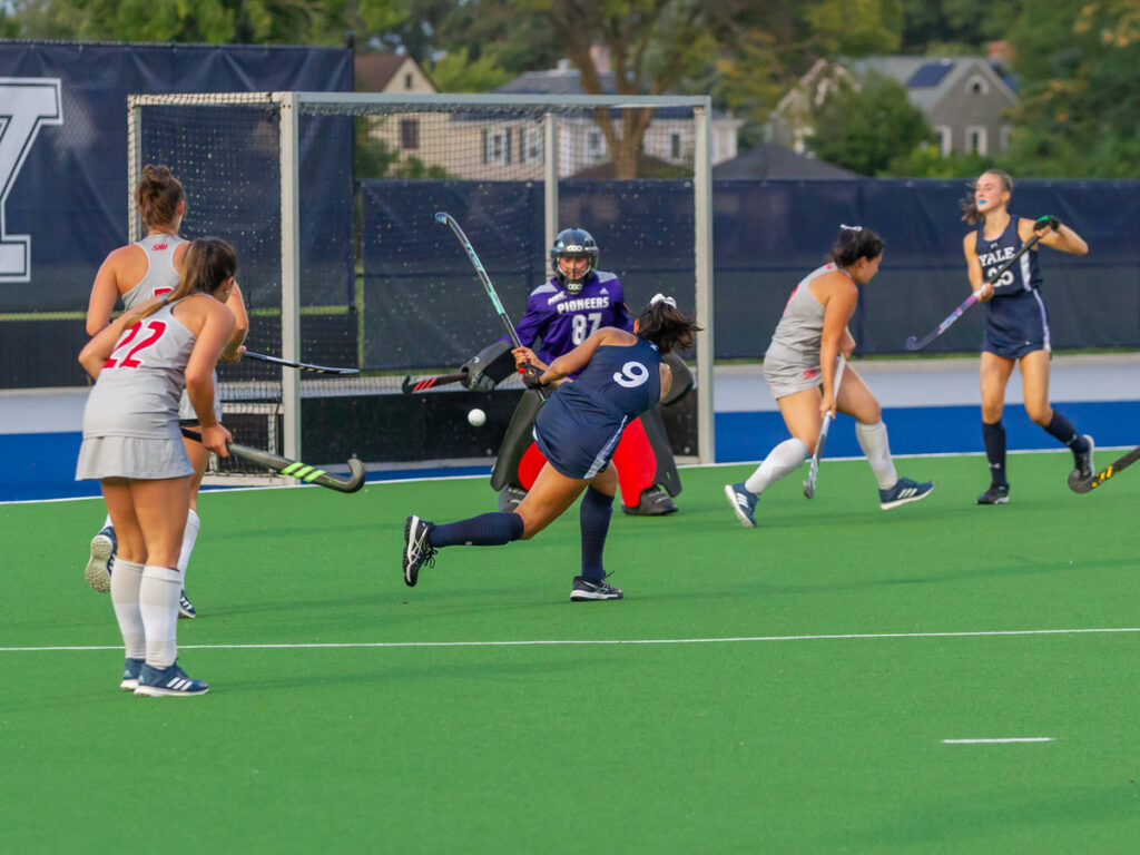 Field Hockey Yale Takes Down Sacred Heart Drexel In Home Opener