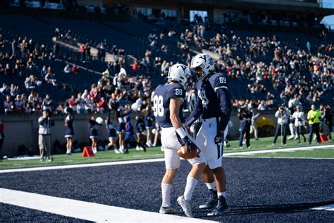 Football Yale Set To Clash With Princeton In First Place Ivy Showdown