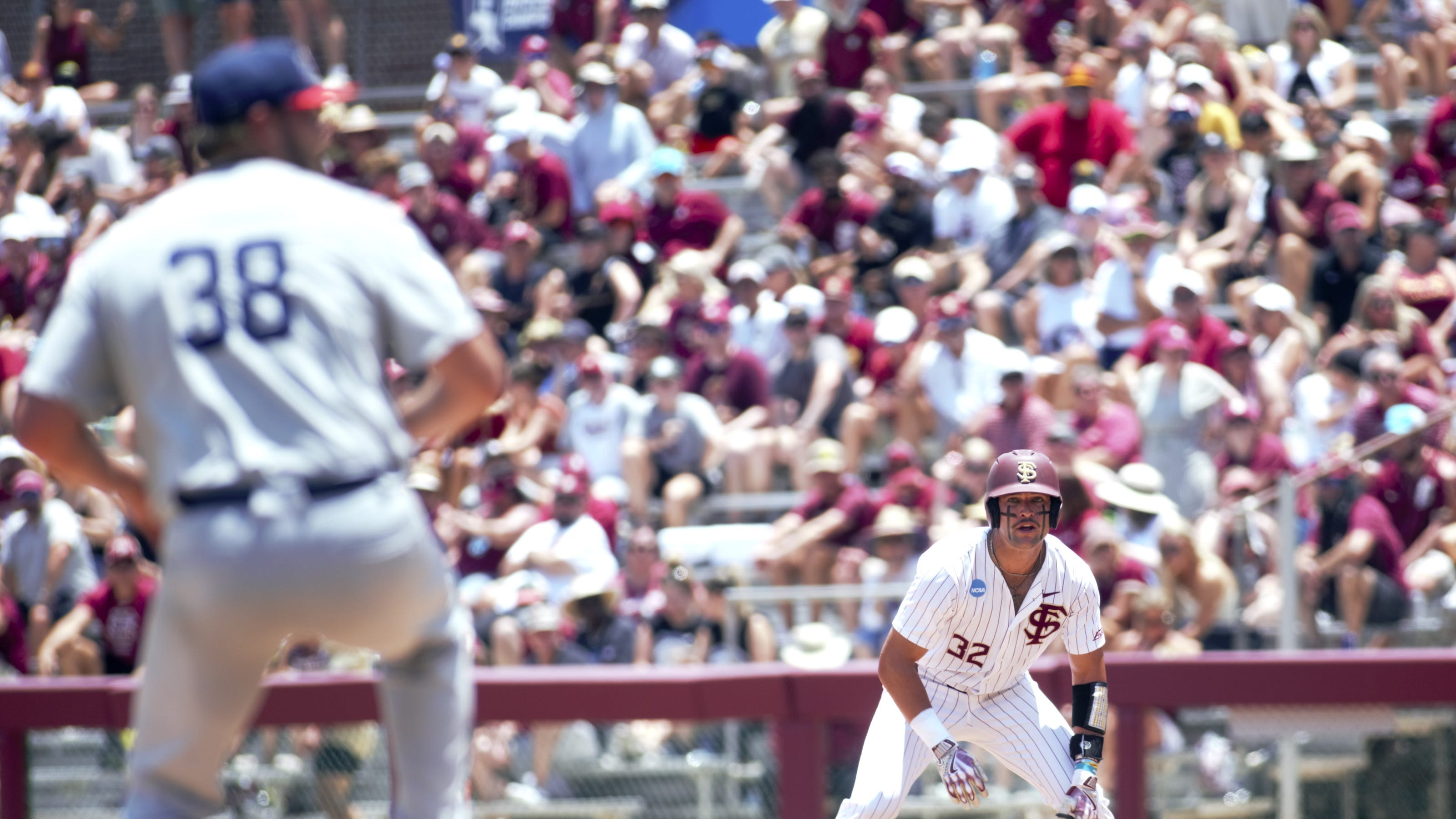 Fsu Baseball Vs Uconn Score Recap Of Ncaa Super Regional Game 1