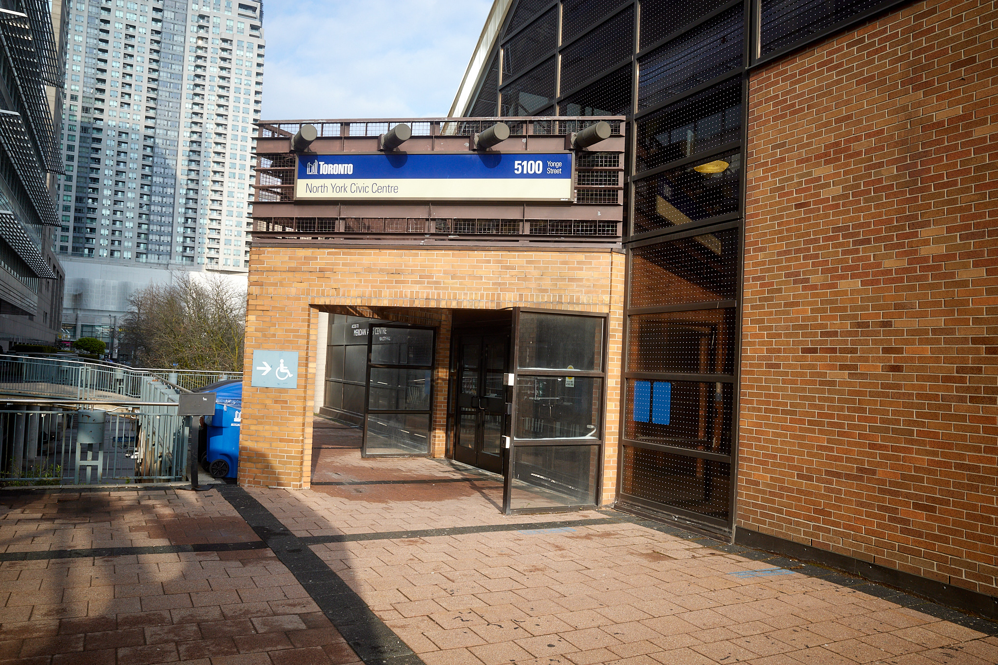 Gta 8 12 North York Civic Centre Douglas Snow Aquatic Centre