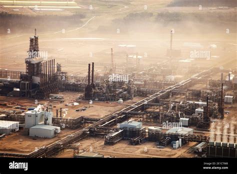 Hideous Air Pollution From The Syncrude Tar Sands Upgrader Plant North