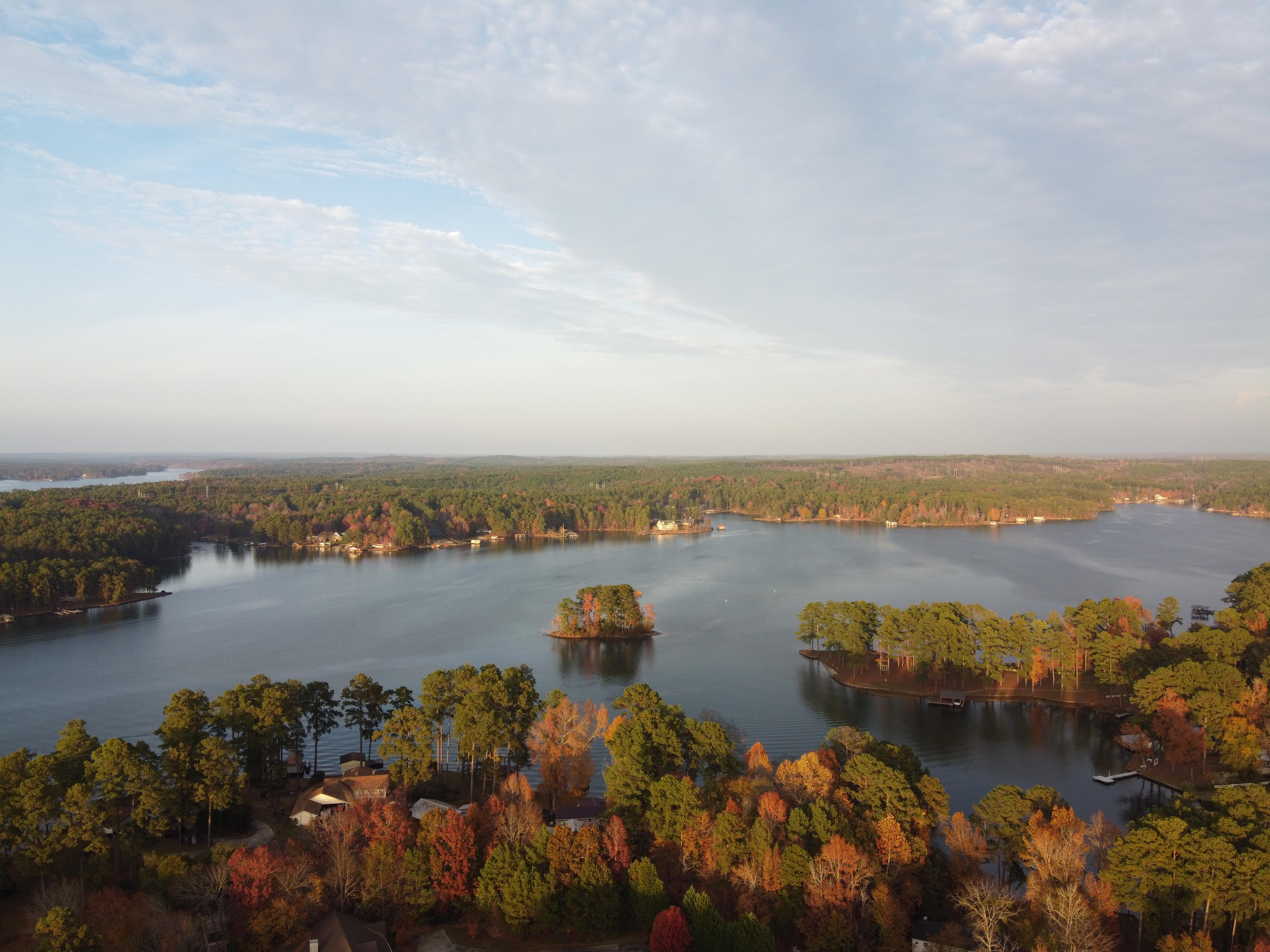 How Deep Is Lake Sinclair Georgia? Navigation Guide