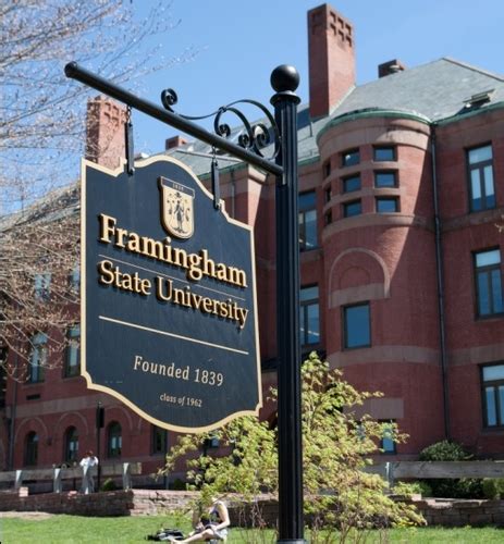 How To Get Into Framingham State University Easily?