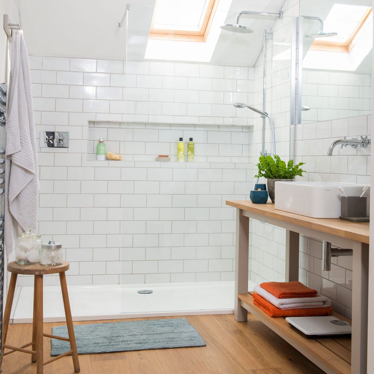 How To Optimize Compact Bathroom? Smart Layout Ideas