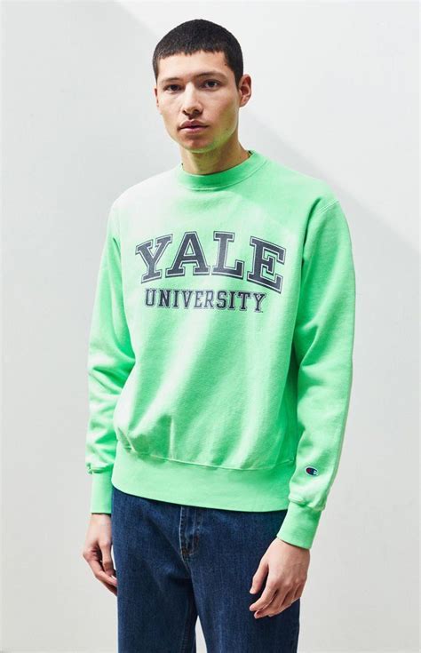 How To Wear Yale University Jacket? Styling Tips