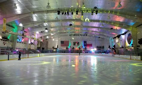 Irving Chapley Rink: Public Skating Sessions Daily