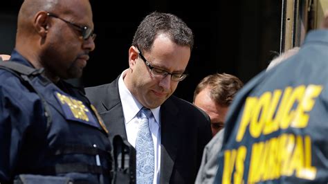 Jared Fogle Ex Subway Pitchman Assaulted In Prison Report Says