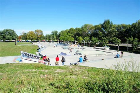 Jonathan Ashbridge Park Guide: Explore Amenities