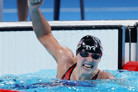 Katie Ledecky Dominates 1500M Becoming First Female Swimmer To Win