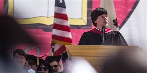 Ken Burns Recent Commencement Speech At Brandeisuniversity Is Absolutely Brilliant And Important Track It Down Kenburnspbs Kenburns Https Youtu Be 9N1oqpzikh4 Si Ithhaiadsrrkpsxb