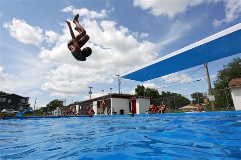 Kinsmen Pool Info: Hours, Lessons, And More