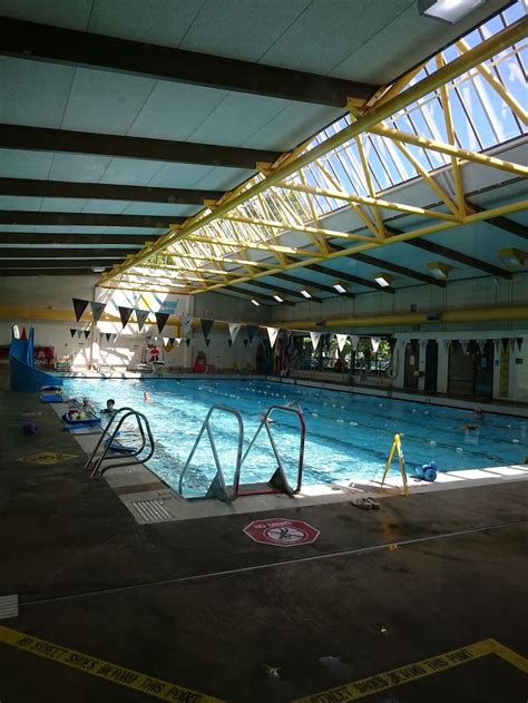 Lord Byng Pool Amp Fitness Centre 3990 W 14Th Ave Vancouver Bc V6r