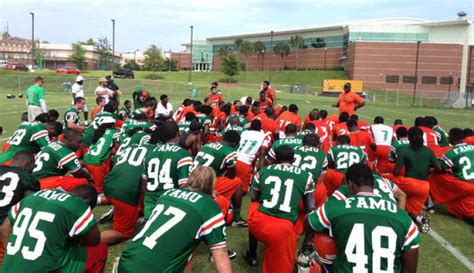 Meac Swac Sports Main Street Tight Ends Expect Bigger Roles In Famu Amp 39 S