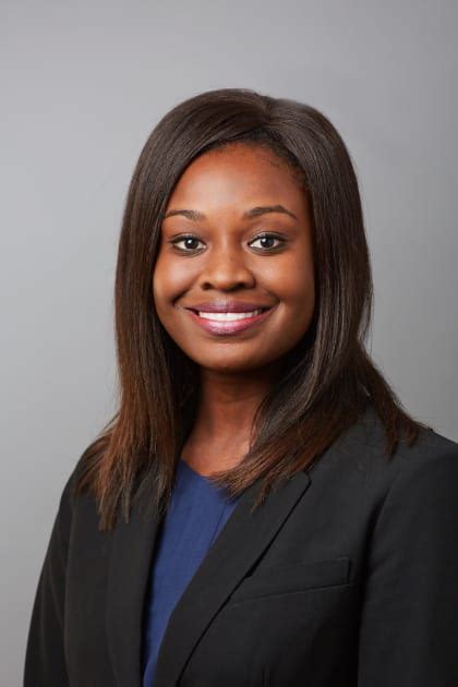 Meet Yale Internal Medicine Vivian Asare Md Assistant Professor Of