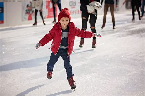 Open Public Skating Through Jan 7 At Prescott Valley Event Center