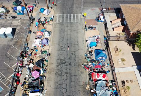 Phoenix Gets Federal Assistance To Help Homeless Residents Find Shelter