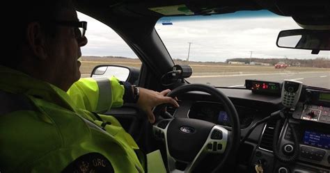 Rcmp To Crack Down On Drivers Who Speed Past Emergency Vehicles