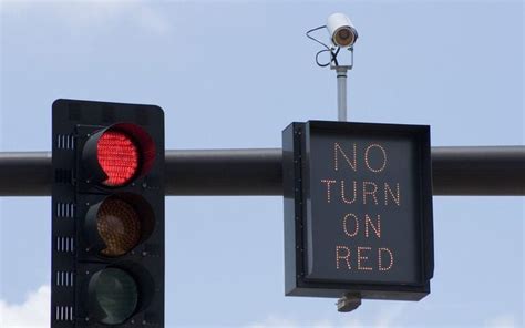 Red Light Camera Guide: Know Your Rights