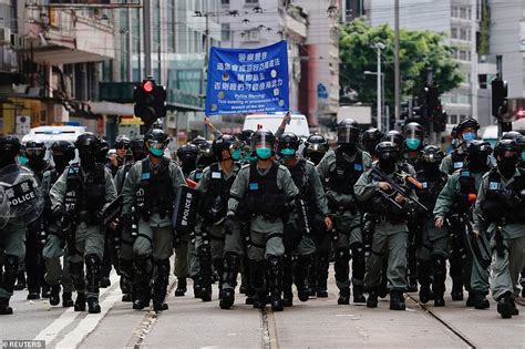 Riot Police Clash With Protesters In Hong Kong Daily Mail Online