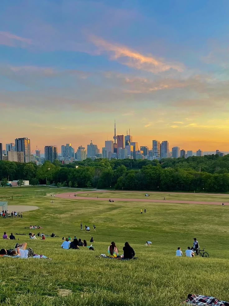 Riverdale Park Best Views In Toronto Canada Photography Toronto City