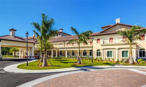 Senior Living In Naples Fl Discovery Village At Naples