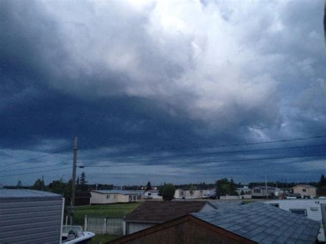 Severe Weather In Central Alberta Causes Injuries And Blackouts