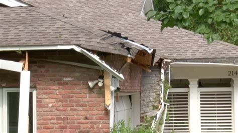 Severe Weather Leaves Damage From Tallahassee To Wakulla County Youtube