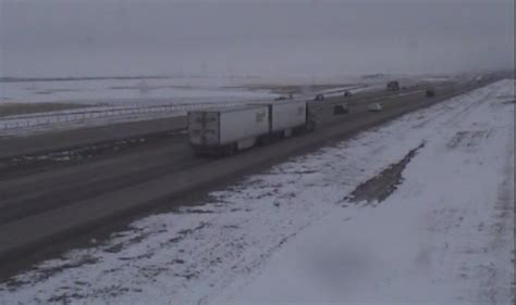 Snow Wind Gusts To Create Dangerous Road Conditions This Unseasonably